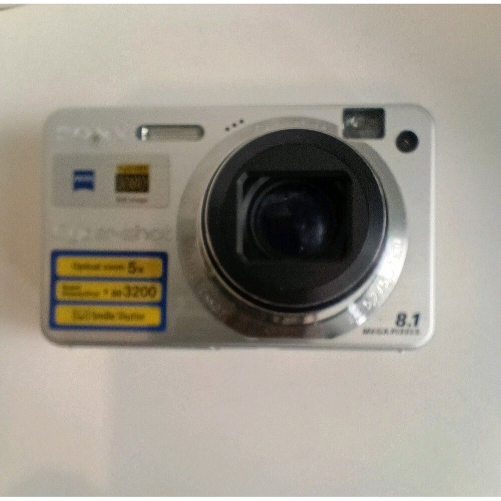 Sony CyberShot DSC-W150 8.1MP Digital Compact Camera New Battery great Condition